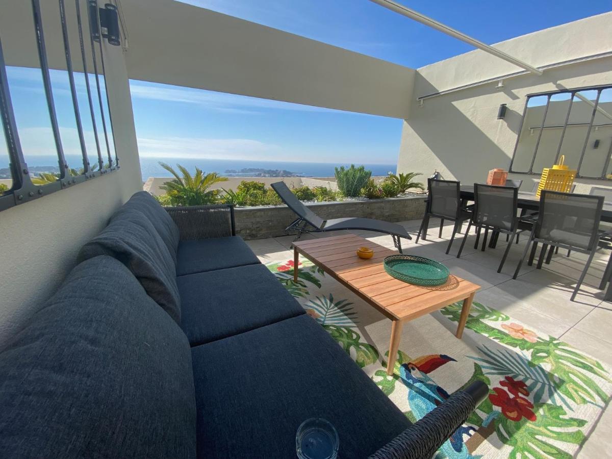 Superbe T2 44M2 - Grande Terrasse Vue Mer Panoramique Exceptionnelle Piscine - Parking Bandol Kültér fotó